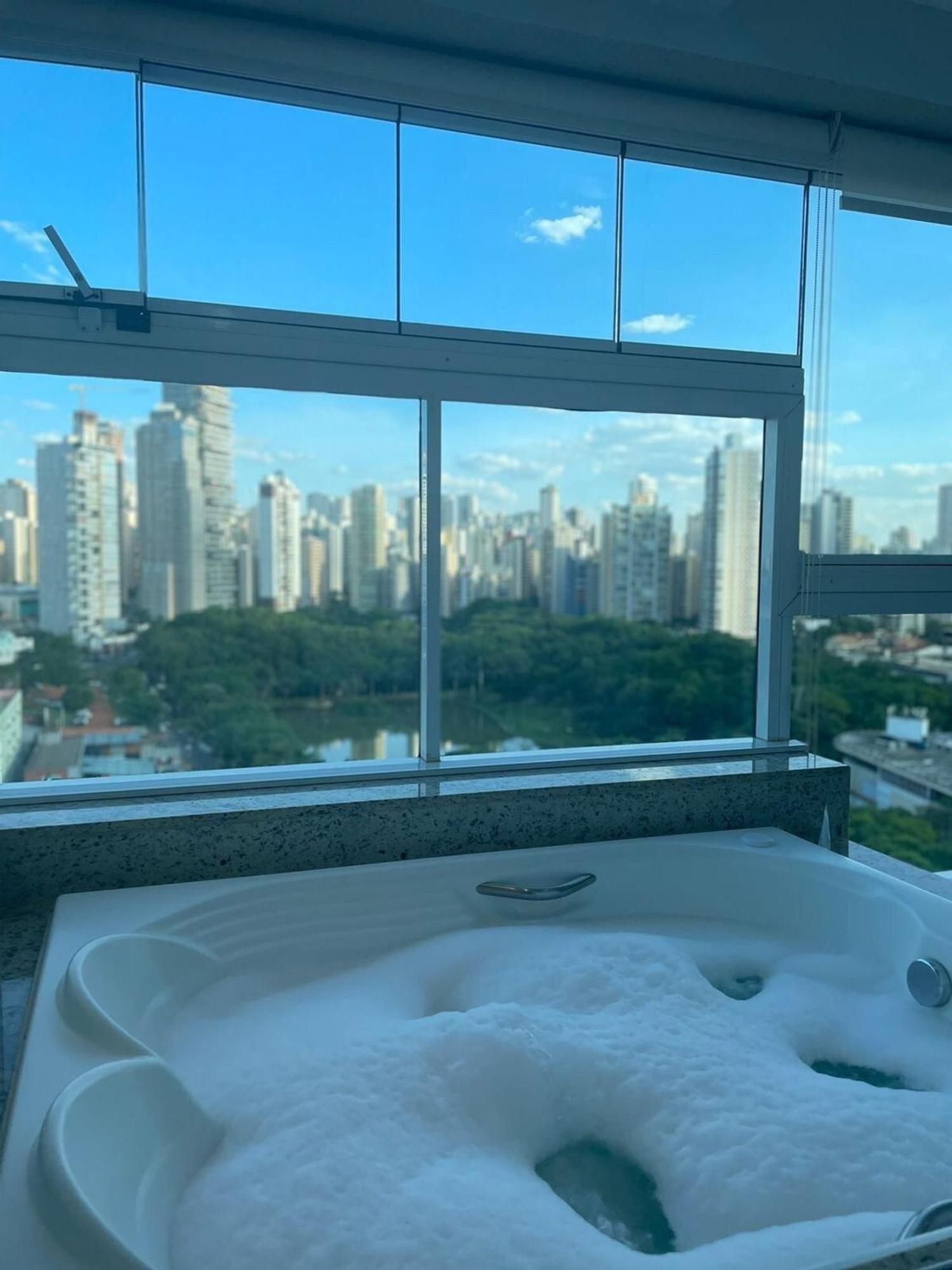 1 Qts.| 2 Hosp. | Jacuzzi Na Varanda | Linda Vista Goiânia Exterior foto
